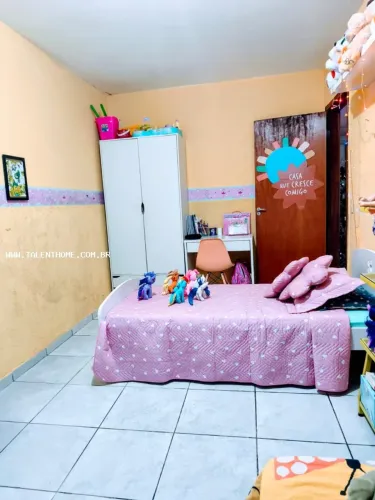 Casa para Venda em Londrina, Ernani Moura Lima, 2 dormitórios, 1 banheiro, 1 vaga