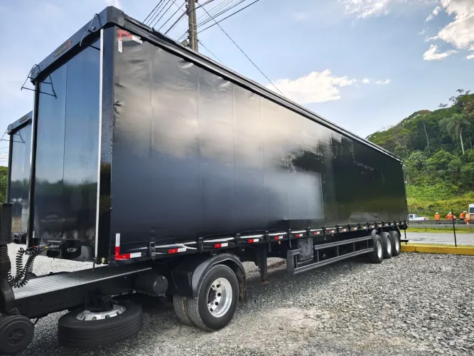 Vendo carreta 30 paletes 15.30