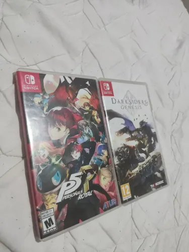 Persona 5 Royal e Darksiders genesis Nintendo switch (mídia física)