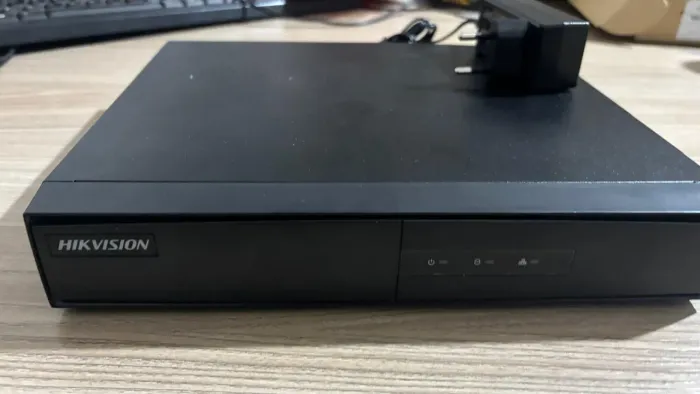 NVR digital da Hikvision, 8 canais IPDS-7108NI-Q1/M.