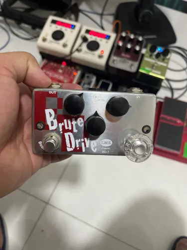 Pedal EWS Brute drive