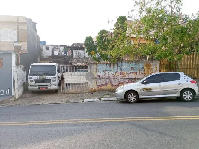 Terreno à venda, 371 m² por R$ 599.000,00 - Jardim Três Marias - São Paulo/SP