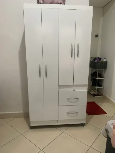 Guarda roupa