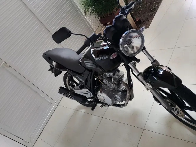 Dafra speed 150 emplacada 26