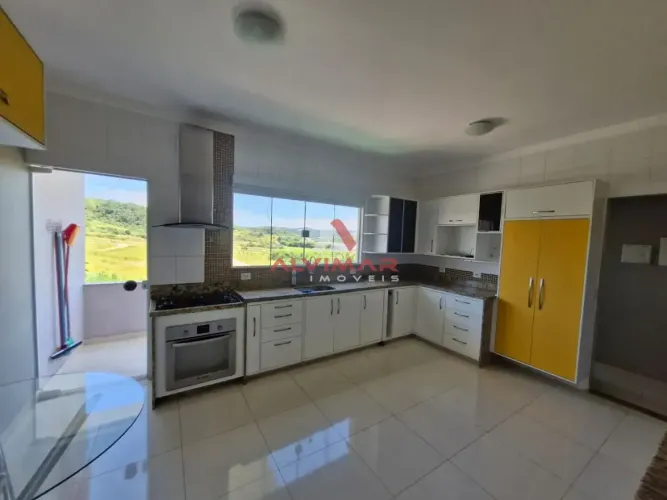 Casa com 3 dormitórios à venda, 240 m² por R$ 750.000,00 - Planalto do Sol - Pinheiral/RJ