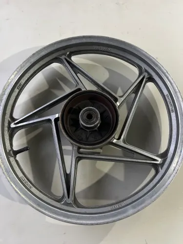 Roda Traseira Suzuki Yes 125 2008/2010 Original Usada