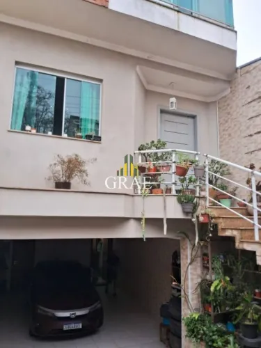 Sobrado 206,17m² 3 quartos, 4 vagas - Á venda no Demarchi - São Bernardo do Campo/SP.