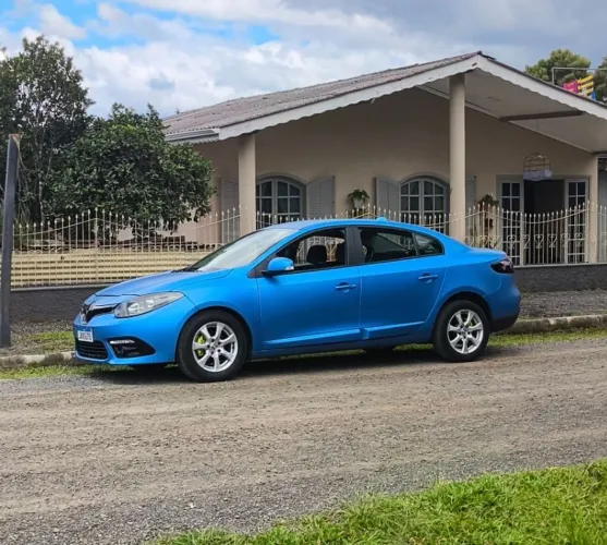 Renault Fluence Sed. Dynamique 2.0 16V Flex Mec. 2014