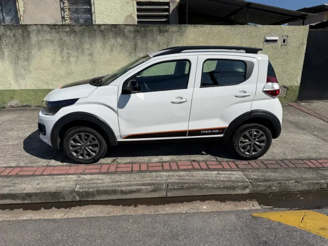 Fiat Mobi Trekking 1.0 Flex 5P 2025