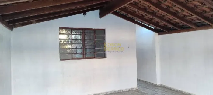 Sobrado com 3 quartos à Venda, Residencial Mombaça I - Pindamonhangaba