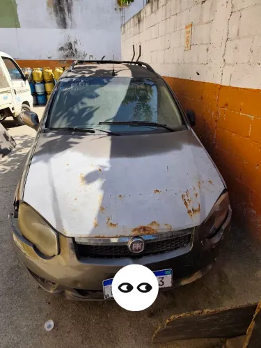 Fiat Strada Trekking 1.6 16V Flex CE 2013