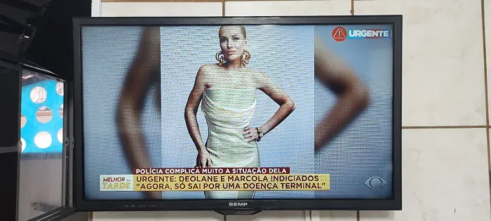 Televisão Semp Toshiba 32 polegadas não é smartv 