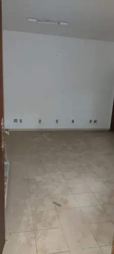 Venda - Salas Comerciais -128680; OPORTUNIDADE NO CENTRO DE CAXAMBU  LOJA POR R$ 60 MIL!