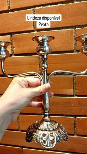 Antigo candelabro em prata