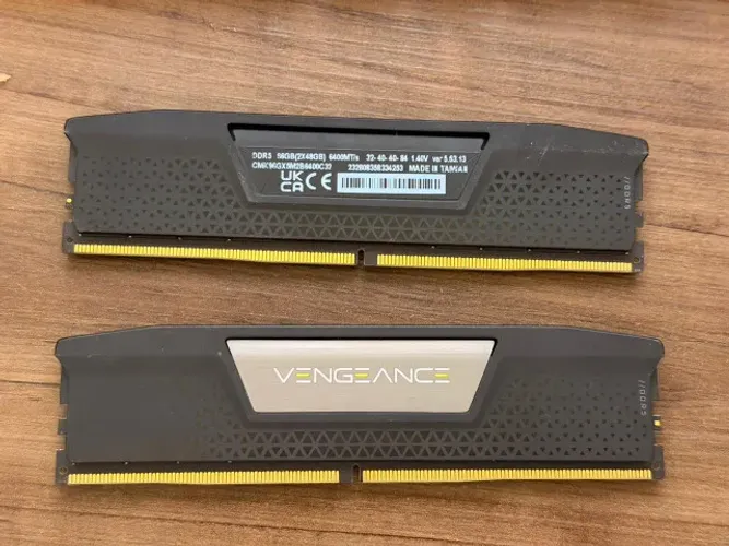2x Corsair 48gb DDR5 6400Mhz