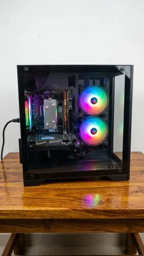 PC GAMER I3 / RX580 / 16GB RAM / SSD 240GB. PRONTA ENTREGA