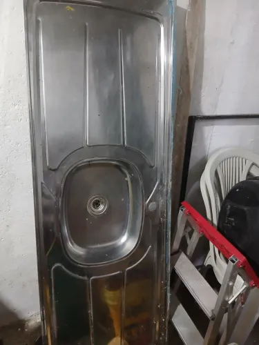 Pia aço inox pouca usada.