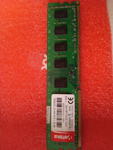 Memória RAM DDR3 8GB 1333MHz para PC