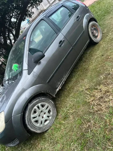 Ford Fiesta Street/ Action 1.0 8V 5P 2003