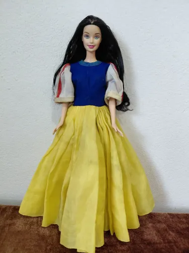 Barbie Branca de Neve muoto rara da Mattel