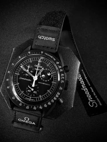 Vende-se Swatch Moonswatch Mission to the Moonphase Novo