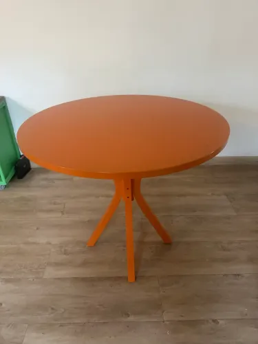 Mesa de jantar - Laranja