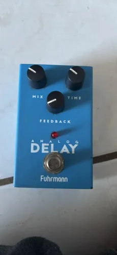 Pedal Delay em ótimo estado