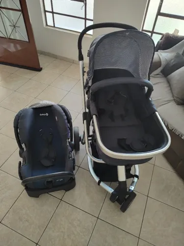 Bebê Safety 1st Mobi BLUE carrinho muito conservado 