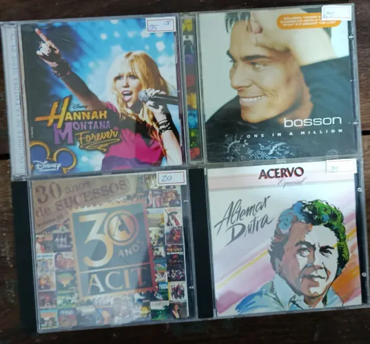 4 CD's por 80 reais! Aproveite!