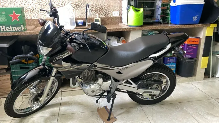 RARIDADE FALCON 2008 COM APENAS 4874 KM