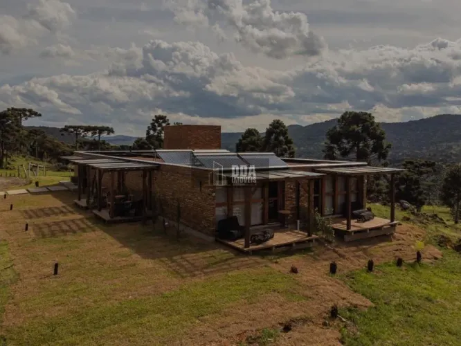Oportunidade de negócio! Exuberante fazenda/pousada com 42ha