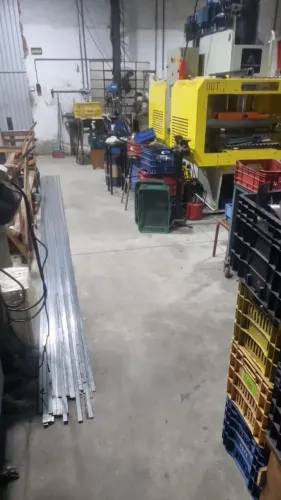Operador de maquina/ montagem