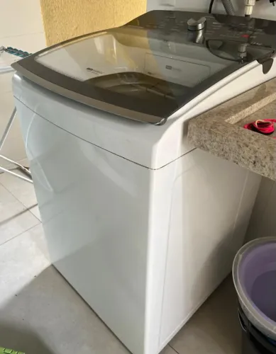 Máquina de Lavar Brastemp 12kg Branca Água Quente