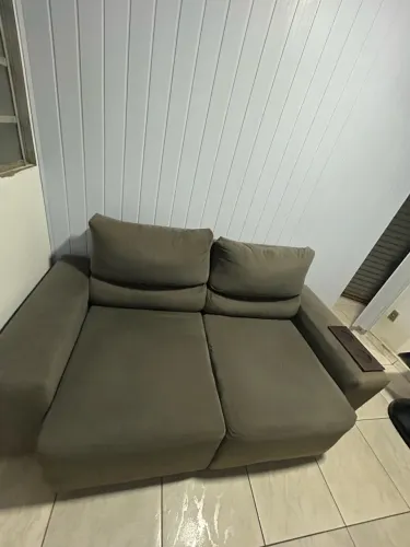 Sofá retrátil