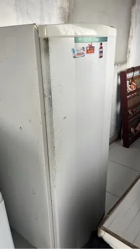 Geladeira seminova 