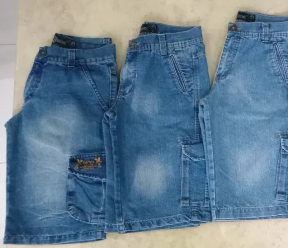 Lote desapego Usadas 3 bermudas jeans (2 tam 14, 1 tam 16)