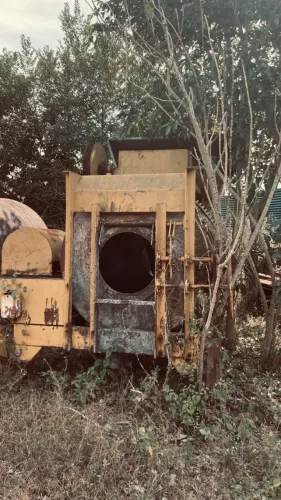Betoneira auto carregável Mil Litros