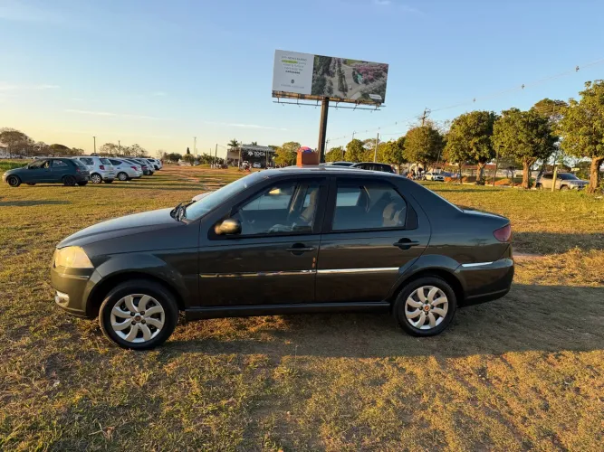 Fiat Siena ELX 1.4 MPI Fire Flex 8V 4P 2010