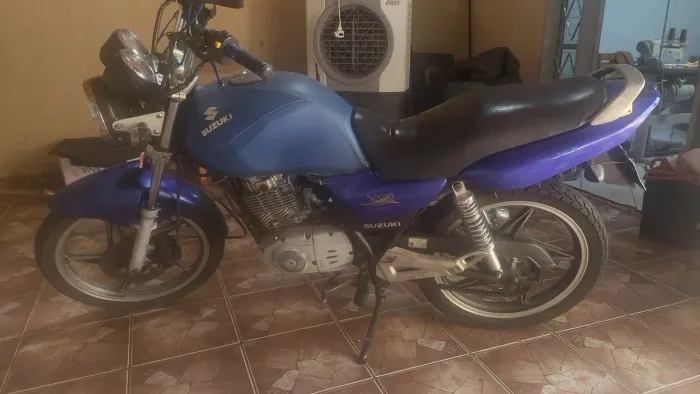 Suzuki Yes 2008