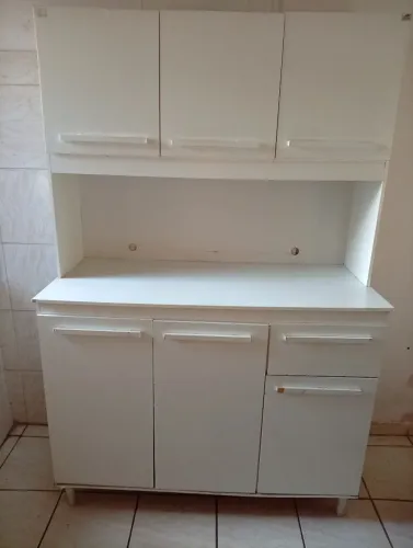 Vendo armário 200 reais,não entrego