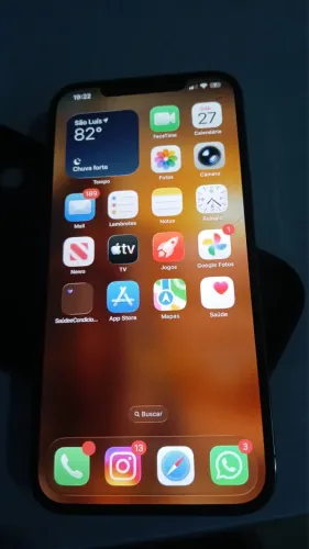 iPhone 12 Pro Max dourado 