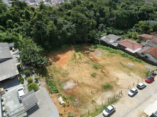 Terreno a vendo no Ipiranga