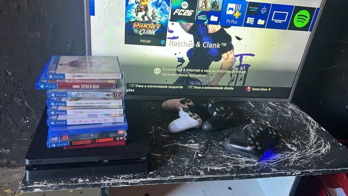 Ps4 super slim 500