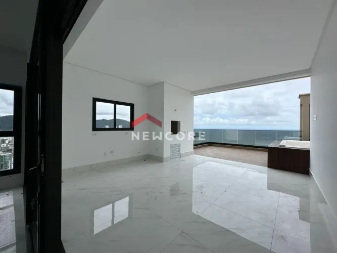 Apartamento em Av. Nereu Ramos - Centro - Itapema/SC