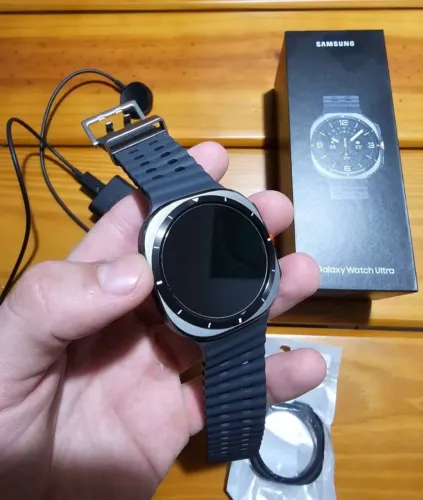 Samsung watch ultra, 64 gigas