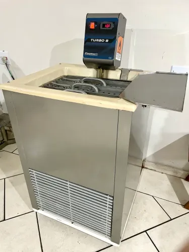 Máquina de gelo saborizado e picolé 