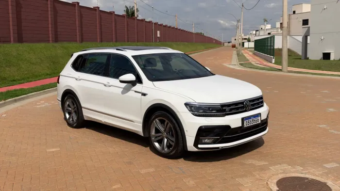 Volkswagen Tiguan Allspac R-line 350 TSI 2.0 4X4 2019