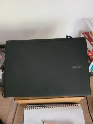 Notebook Acer Aspire ES 15 Intel Core i3 4GB 500GB Perfeito para estudos e trabalhos