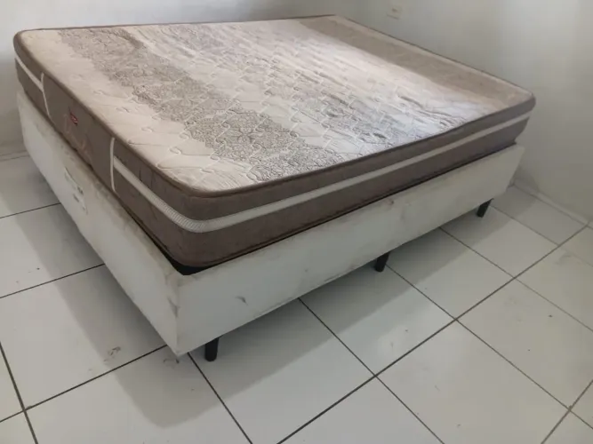 Cama box Casal