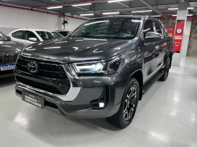 Toyota Hilux CD SRX 4X4 2.8 TDI 16V Diesel Aut. 2024